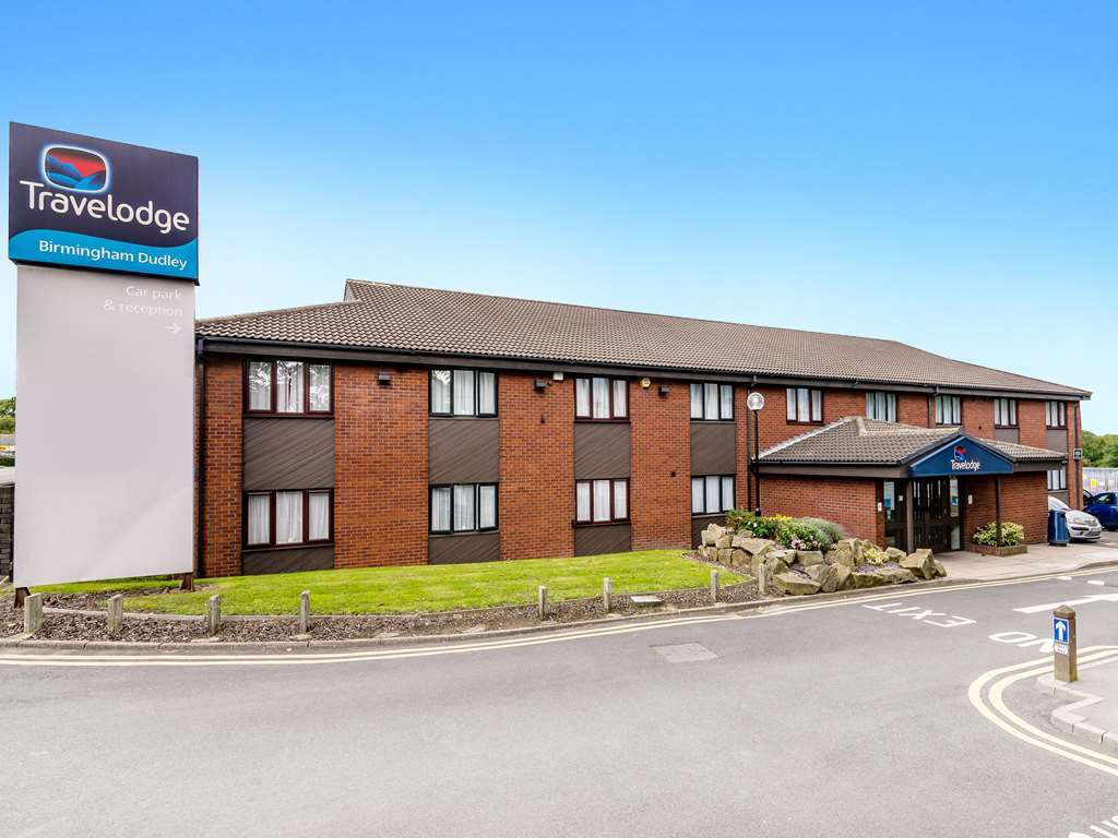 Travelodge Birmingham Dudley Exterior photo