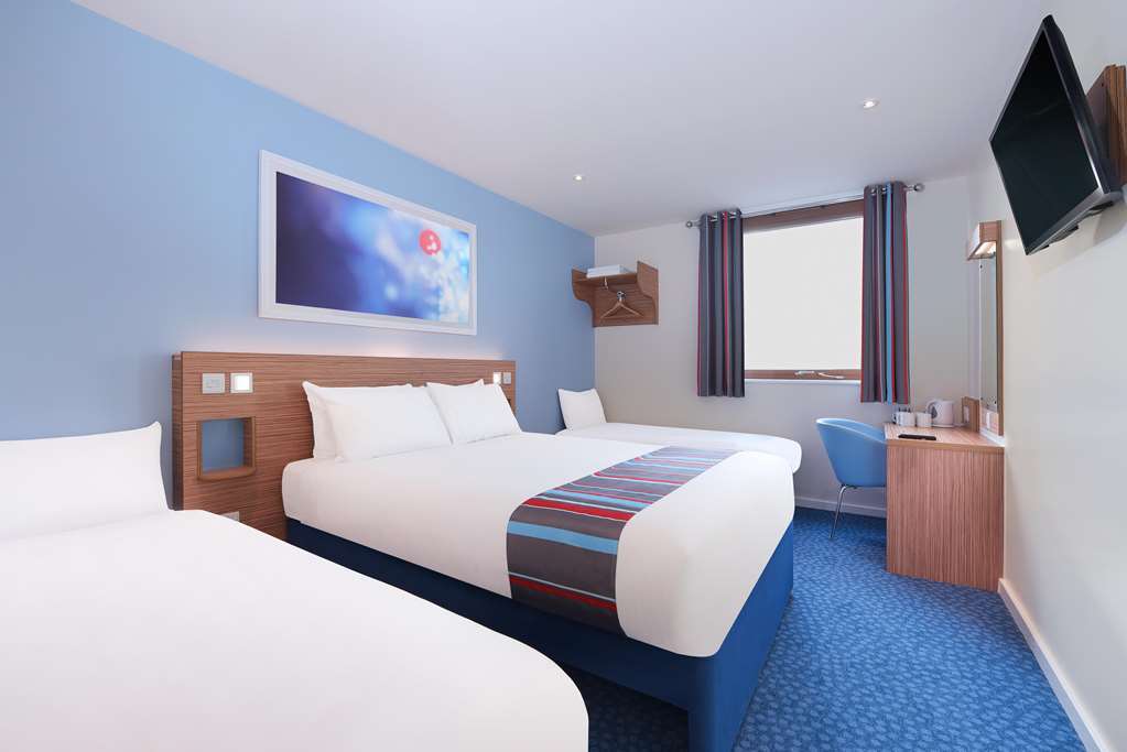 Travelodge Birmingham Dudley Room photo